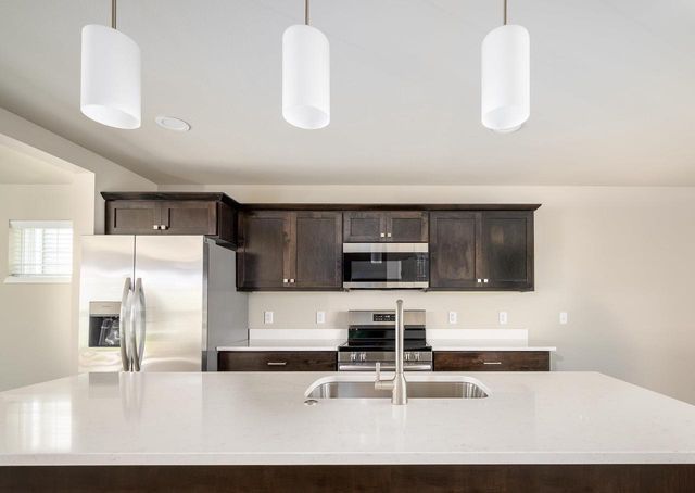 10110 Mosaic Way, Middleton, WI 53562