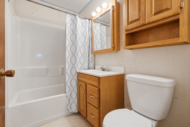 51 N Westgate Road, Des Plaines, IL 60016