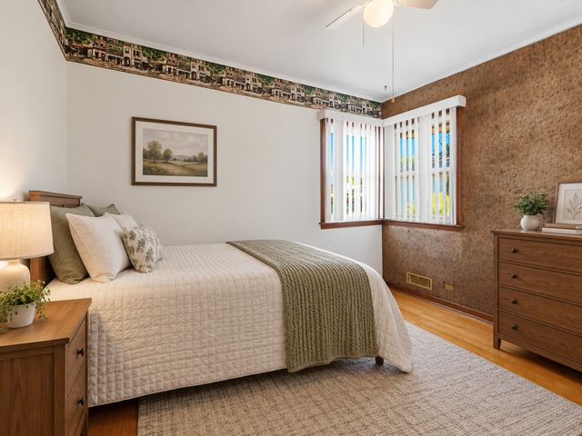 51 N Westgate Road, Des Plaines, IL 60016