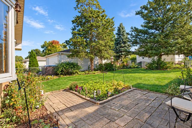 51 N Westgate Road, Des Plaines, IL 60016