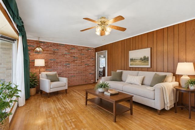 51 N Westgate Road, Des Plaines, IL 60016