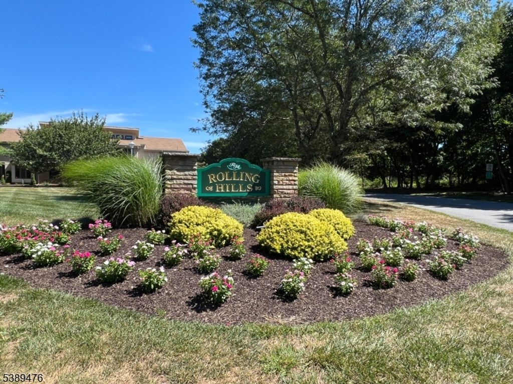 293 Cheyenne Rd, Andover Twp., NJ 07848