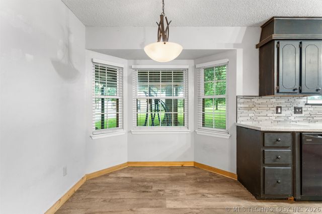 14830 Cedar Drive, Claremore, OK 74017