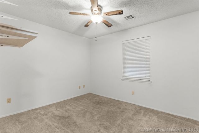 14830 Cedar Drive, Claremore, OK 74017