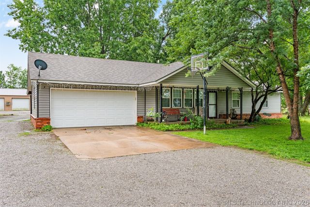 14830 Cedar Drive, Claremore, OK 74017