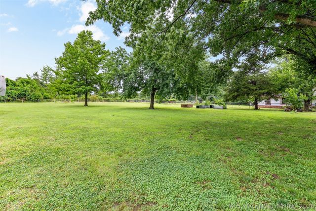 14830 Cedar Drive, Claremore, OK 74017