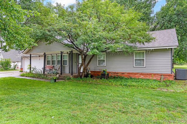 14830 Cedar Drive, Claremore, OK 74017