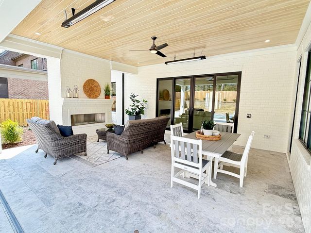 5907 Lakeview Drive 1, Charlotte, NC 28270