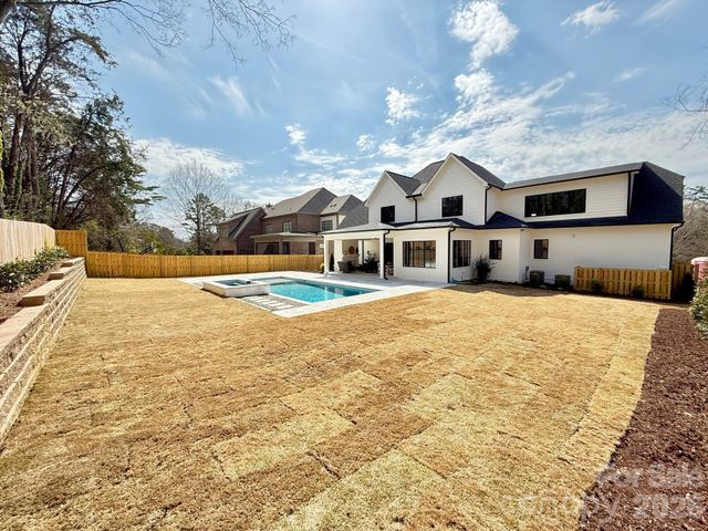 5907 Lakeview Drive 1, Charlotte, NC 28270