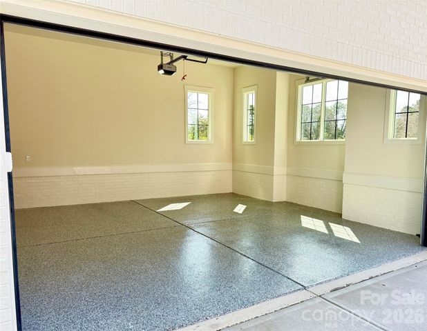 5907 Lakeview Drive 1, Charlotte, NC 28270