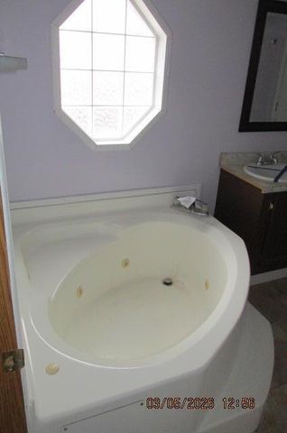 2380 54th Street, Fennville, MI 49408