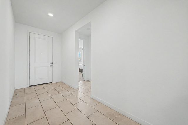 2548 W Grenadine Road, Phoenix, AZ 85041