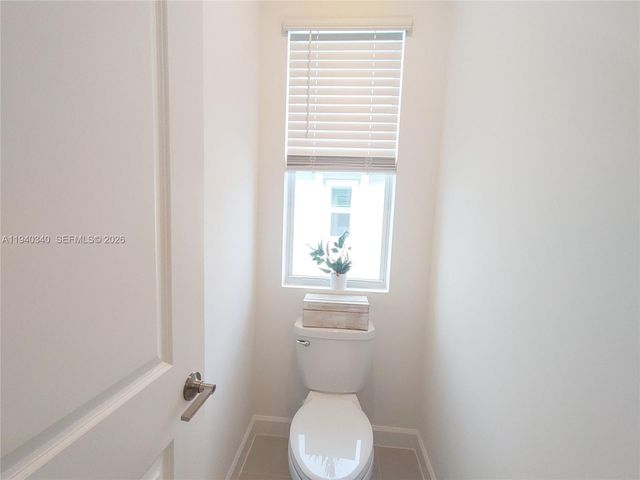 400 SE CROSSOAK LN, Port St. Lucie, FL 34984