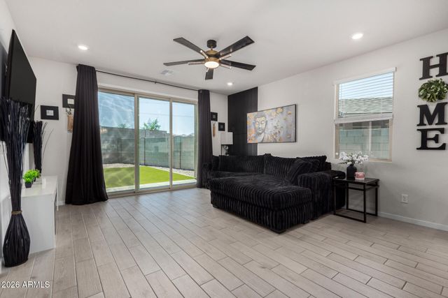 7069 W Allen Street, Laveen, AZ 85339
