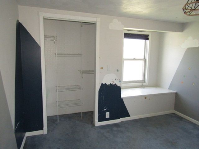 221 S 4th St, West Newton, PA 15089