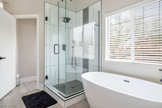 10137 Glorious Moon Court, Las Vegas, NV 89178