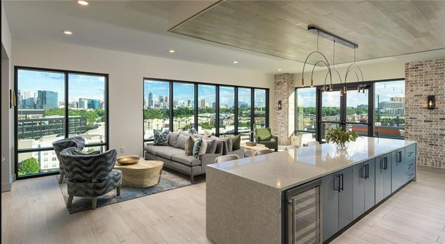 400 Bishop NW Street 1B.2, Atlanta, GA 30318