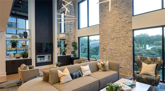 400 Bishop NW Street 1B.2, Atlanta, GA 30318