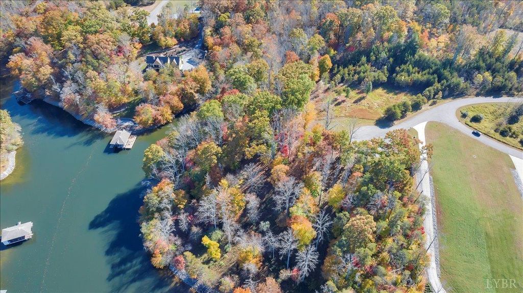 37 Waterside Channel Drive, Goodview, VA 24095