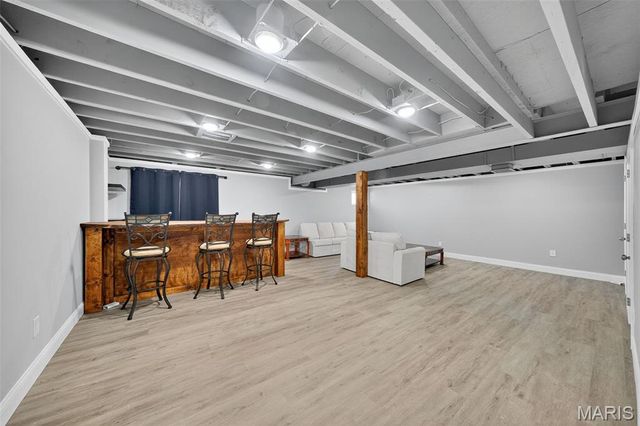 107 Falmouth Drive, Ballwin, MO 63011