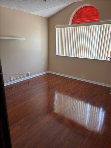 13935 SW 93rd Ln 13935, Miami, FL 33186