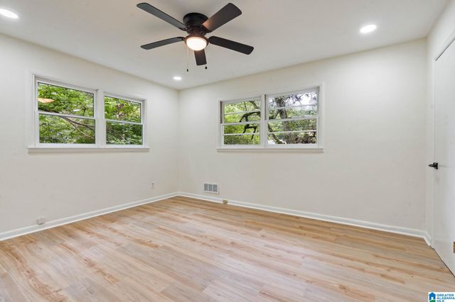 2245 1ST PLACE NW, Center Point, AL 35215