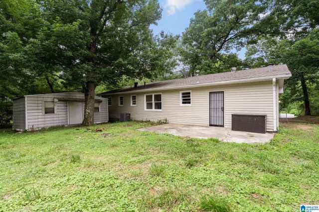2245 1ST PLACE NW, Center Point, AL 35215