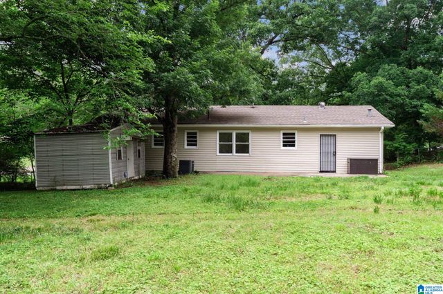 2245 1ST PLACE NW, Center Point, AL 35215