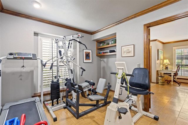 6325 N Villa Avenue 115, Oklahoma City, OK 73112