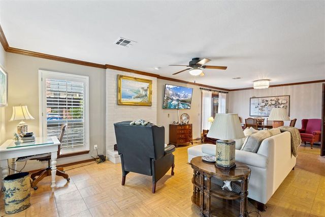 6325 N Villa Avenue 115, Oklahoma City, OK 73112