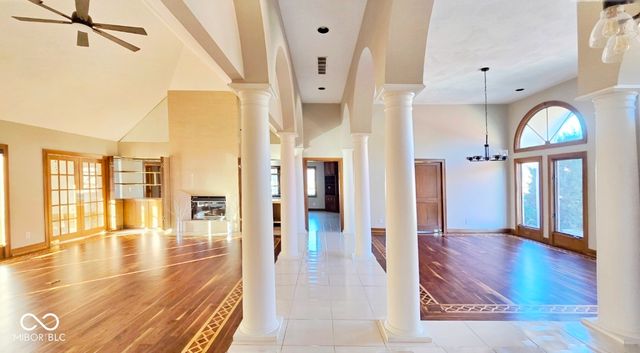 6520 Forrest Commons Boulevard, Indianapolis, IN 46227