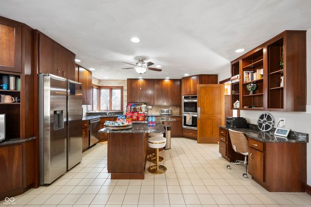 6520 Forrest Commons Boulevard, Indianapolis, IN 46227