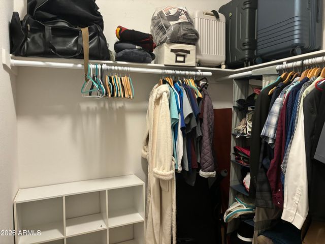 7053 S Elmer Loop, Hereford, AZ 85615