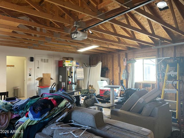 7053 S Elmer Loop, Hereford, AZ 85615