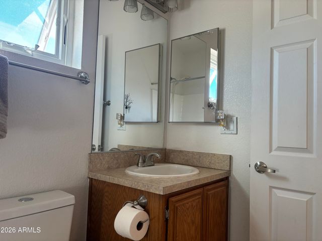 7053 S Elmer Loop, Hereford, AZ 85615