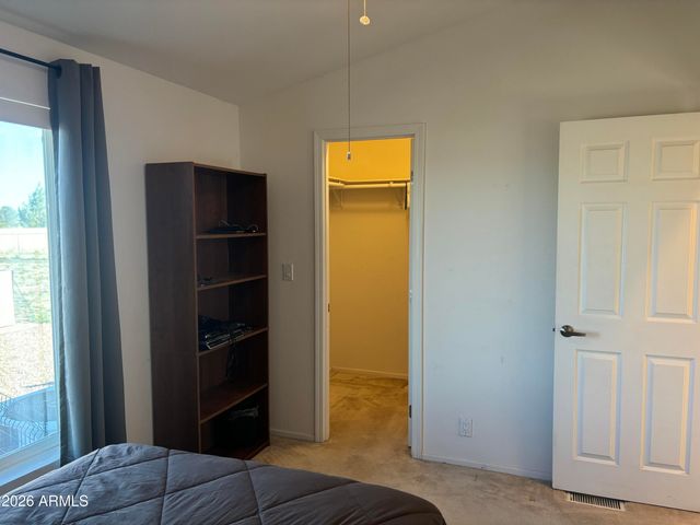 7053 S Elmer Loop, Hereford, AZ 85615