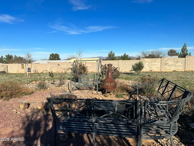 7053 S Elmer Loop, Hereford, AZ 85615