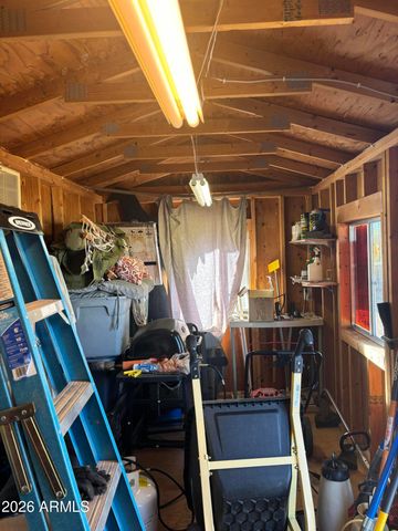 7053 S Elmer Loop, Hereford, AZ 85615