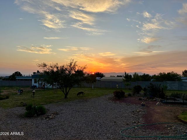 7053 S Elmer Loop, Hereford, AZ 85615