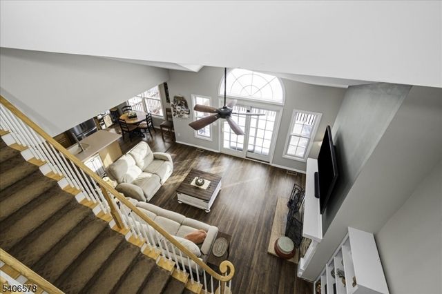 20 Turnberry Ln, Hardyston Twp., NJ 07419