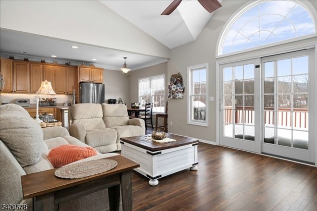 20 Turnberry Ln, Hardyston Twp., NJ 07419