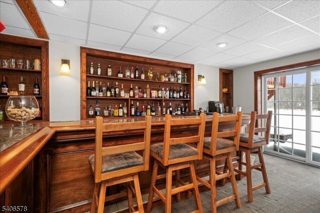 20 Turnberry Ln, Hardyston Twp., NJ 07419