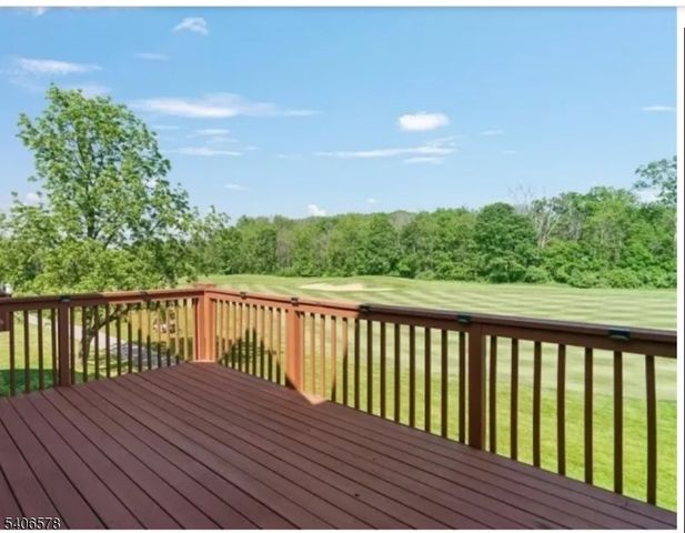 20 Turnberry Ln, Hardyston Twp., NJ 07419