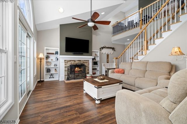 20 Turnberry Ln, Hardyston Twp., NJ 07419