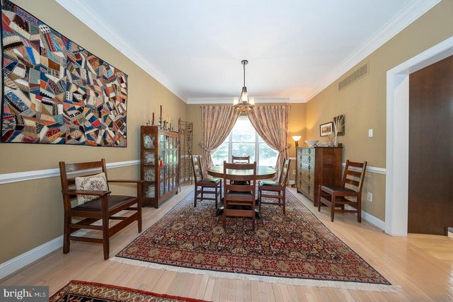 1421 RADBILL CIR, Berwyn, PA 19312