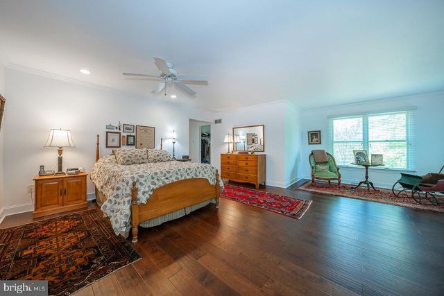 1421 RADBILL CIR, Berwyn, PA 19312