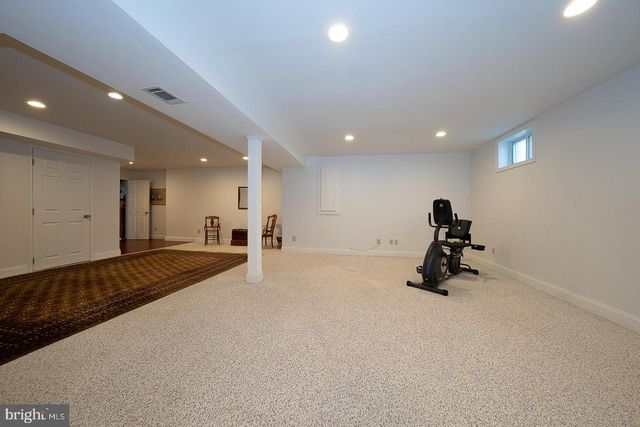 1421 RADBILL CIR, Berwyn, PA 19312