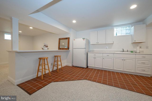 1421 RADBILL CIR, Berwyn, PA 19312