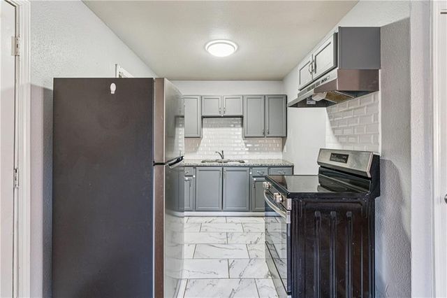 4511 Norton Street, Kansas City, MO 64130