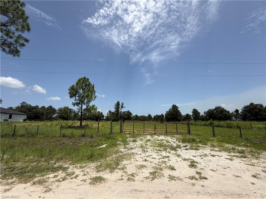 7932 3rd TER, Labelle, FL 33935